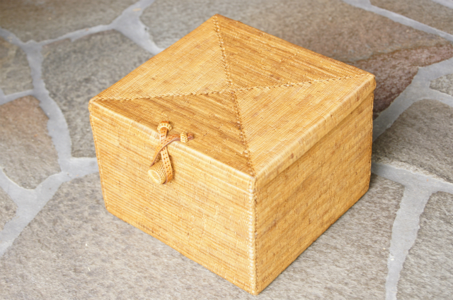 アタ製 正方形BOX　蓋付　超極細　　