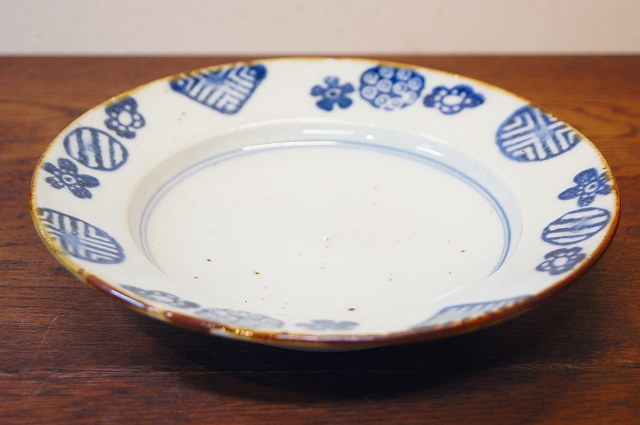 6寸リム皿　（印判模様B）  