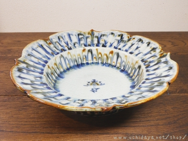 砥部焼　陶房遊　しのぎ深鉢 大　錆青